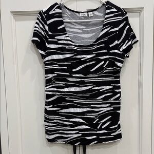 Cato Brand black and White Zebra Print short sleeve t-shirt. Size medium Raw Hem